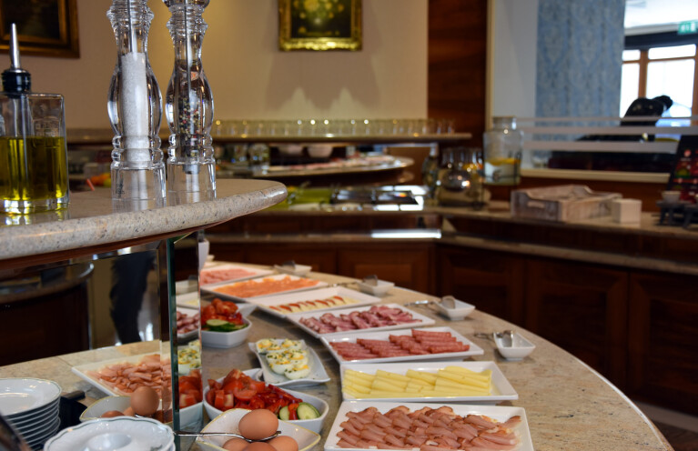 Hotel Vienna Frühstücksbuffet